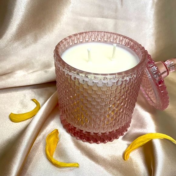 Luxurious Valentine’s Day Soy Candles: Citrus + Mango LIMITED AVAILABILITY - Picture 3 of 3